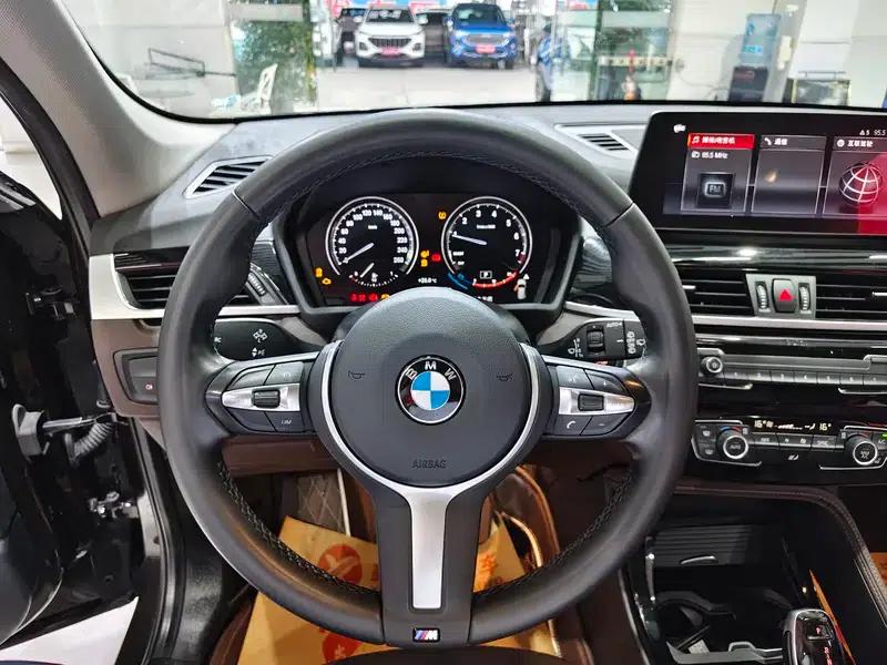 BMW X1 2021 sDrive20Li Fashion Edition — миниатюра 12