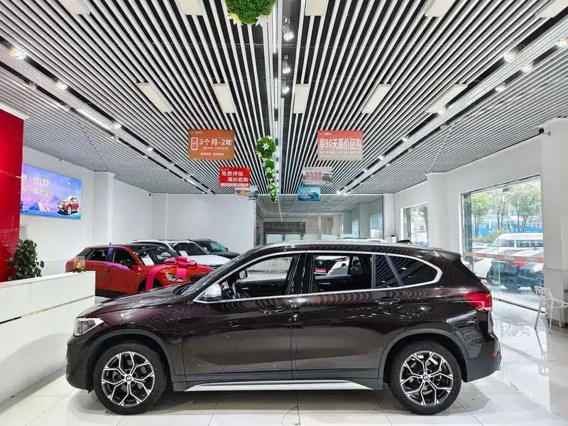 BMW X1 2021 sDrive20Li Fashion Edition — миниатюра 4