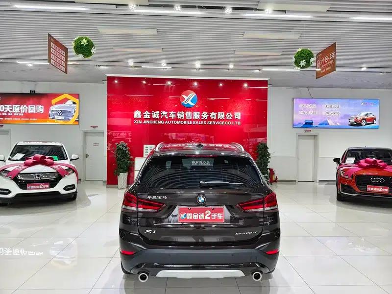 BMW X1 2021 sDrive20Li Fashion Edition — миниатюра 6