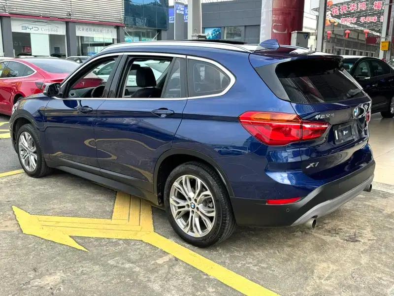 BMW X1 2019 sDrive20Li Leading Edition — миниатюра 4