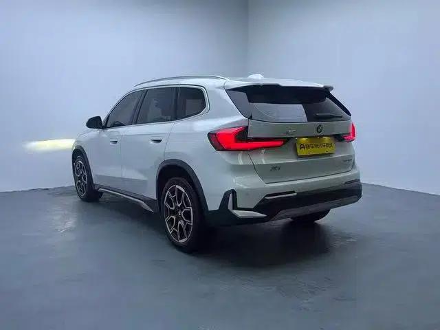 2023 BMW X1 sDrive25Li X Design Package — миниатюра 5