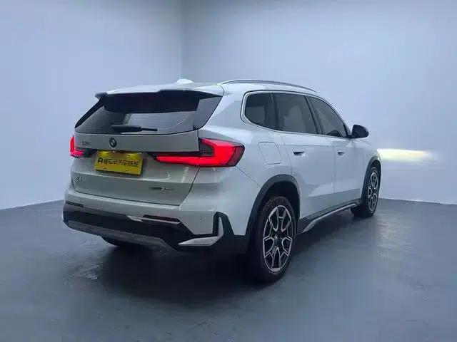 2023 BMW X1 sDrive25Li X Design Package — миниатюра 7