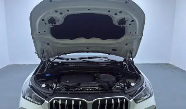 2023 BMW X1 sDrive25Li X Design Package — миниатюра 10