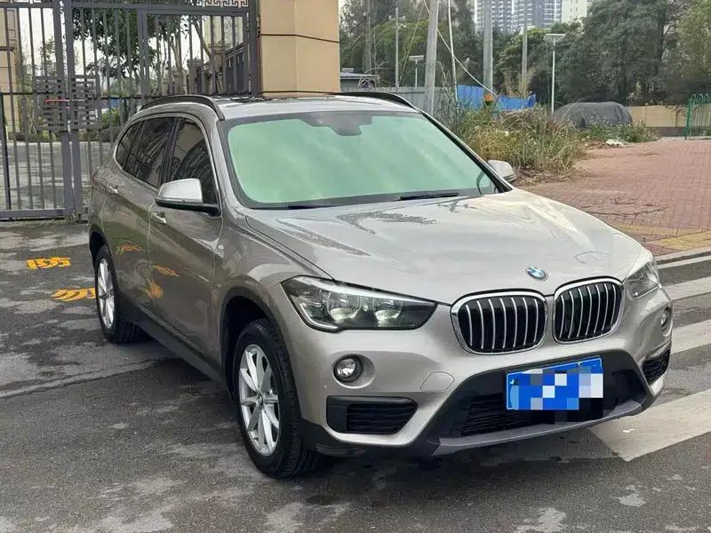 BMW X1 2019 sDrive18Li Fashion Edition — миниатюра 3