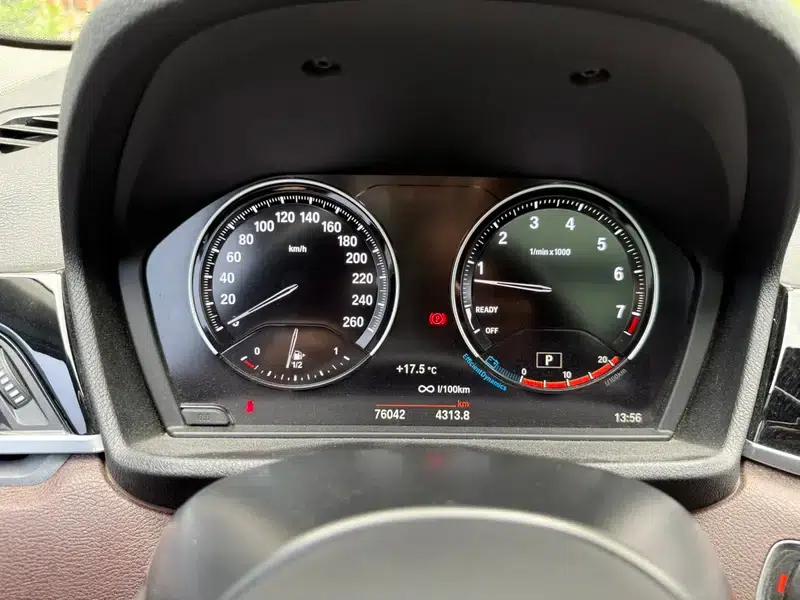 BMW X1 2022 sDrive25Li Leading Edition — миниатюра 12