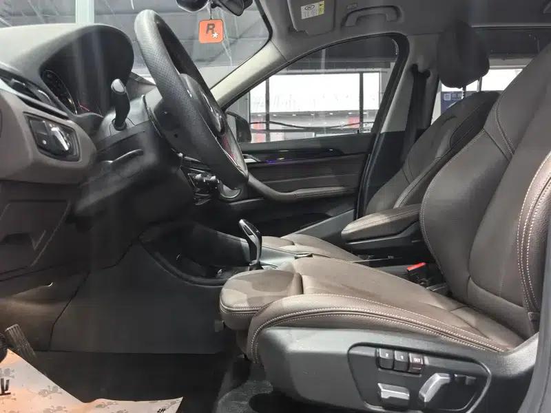 BMW X1 2021 Facelift sDrive25Li Leading Edition — миниатюра 13