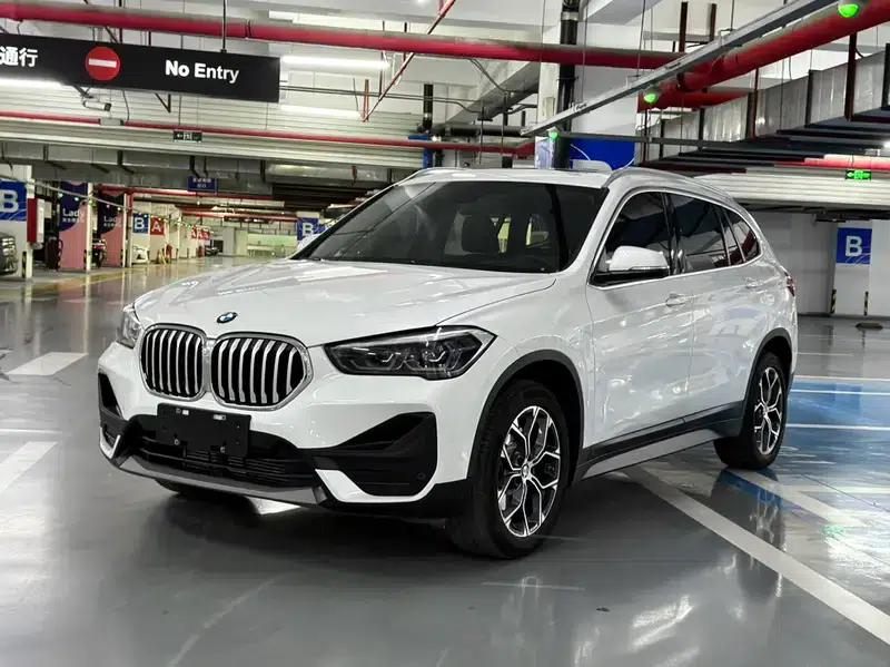 BMW X1 2022 sDrive25Li Leading Edition — миниатюра 12