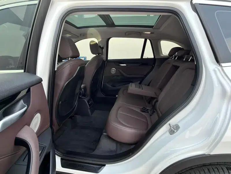 BMW X1 2022 sDrive25Li Leading Edition — миниатюра 18
