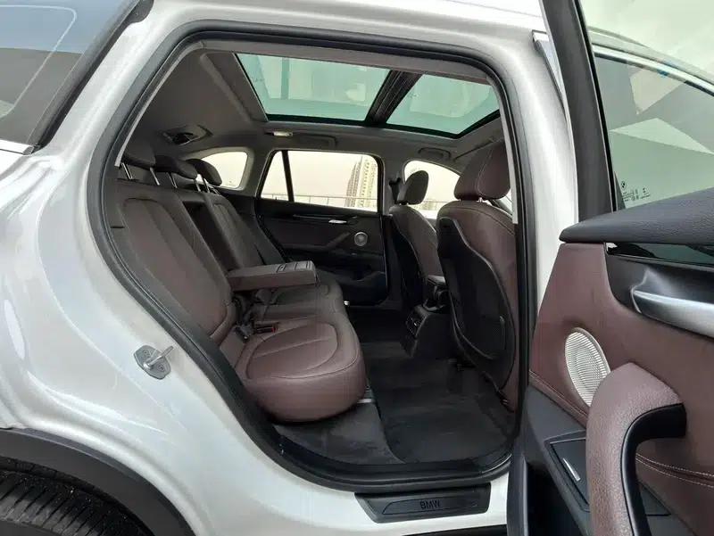BMW X1 2022 sDrive25Li Leading Edition — миниатюра 21