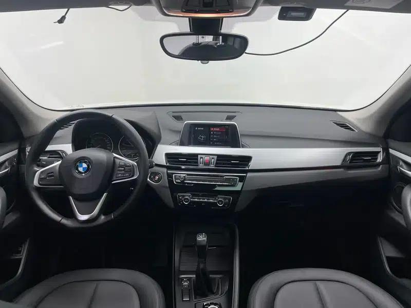 BMW X1 2018 sDrive20Li Leading Edition — миниатюра 14