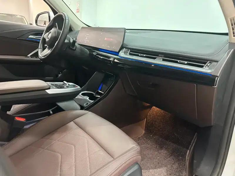 BMW X1 2025 sDrive25Li X Design Package — миниатюра 7