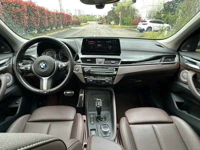 BMW X1 2020 sDrive25Li Leading Edition — миниатюра 14