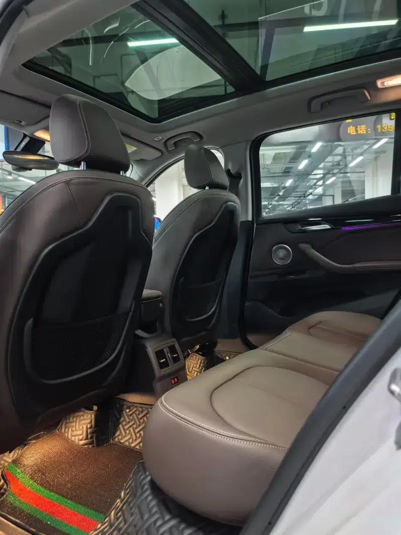 BMW X1 2022 sDrive25Li Leading Edition — миниатюра 9