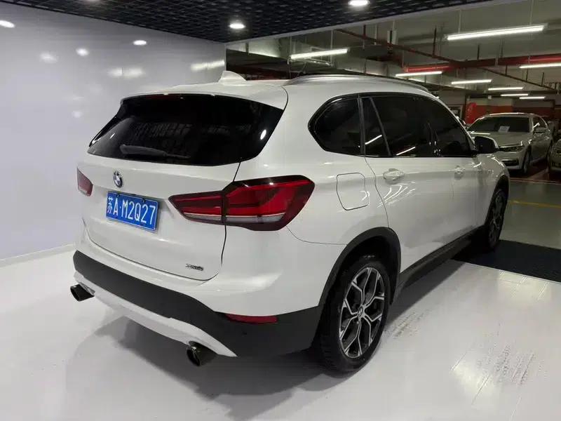 BMW X1 2022 xDrive25Li Premium — миниатюра 7