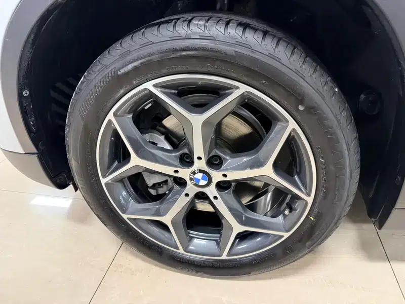 BMW X1 2018 sDrive18Li Premium — миниатюра 7