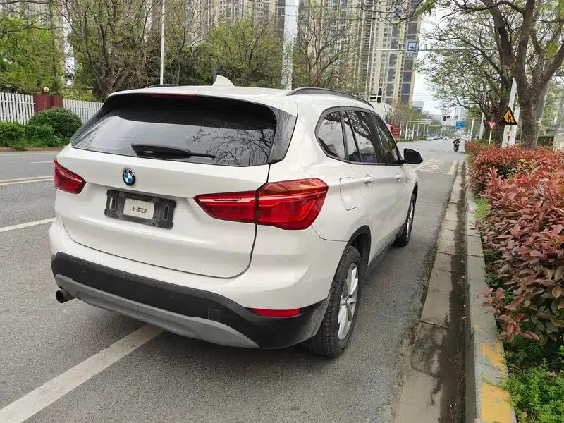 BMW X1 2016 sDrive18Li Fashion Edition — миниатюра 6