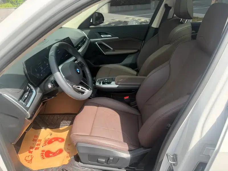 BMW X1 2023 sDrive25Li M Sport Package — миниатюра 19