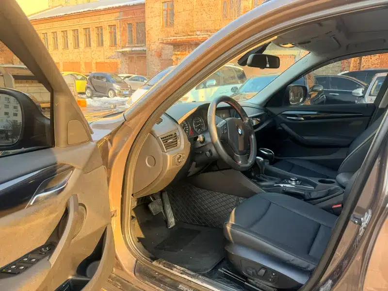 BMW X1 2012 sDrive18i Luxury — миниатюра 8