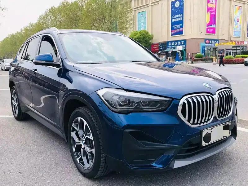BMW X1 2020 sDrive25Li Leading Edition — миниатюра 3