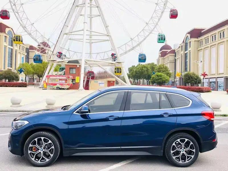 BMW X1 2020 sDrive25Li Leading Edition — миниатюра 4
