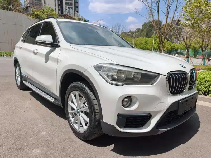 BMW X1 2018 sDrive18Li Fashion Edition — миниатюра 3