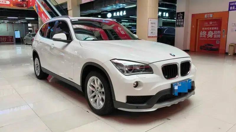 BMW X1 2015 xDrive20i Fashion Edition — миниатюра 3