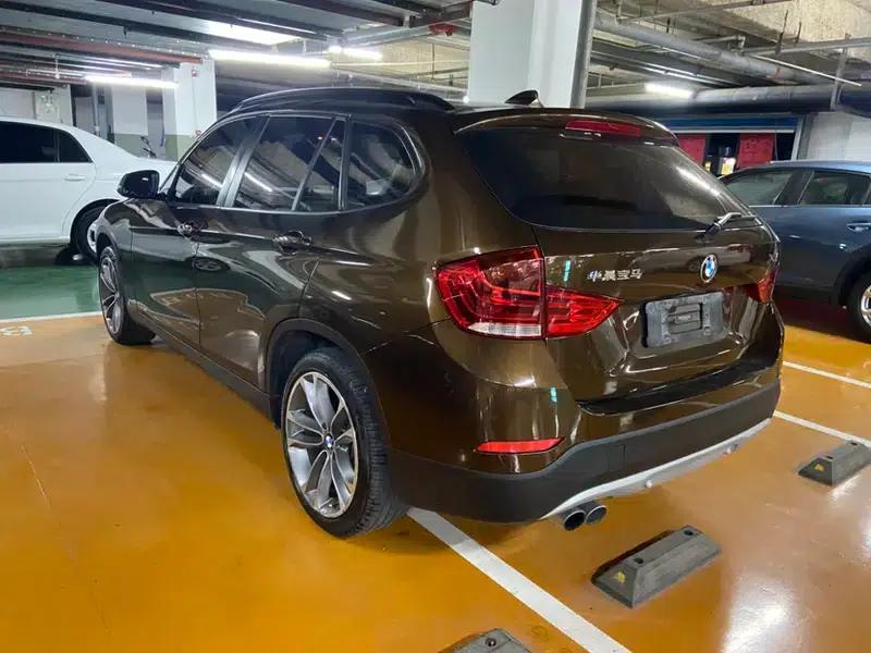 BMW X1 2015 sDrive18i Leading Upgrade Edition — миниатюра 4