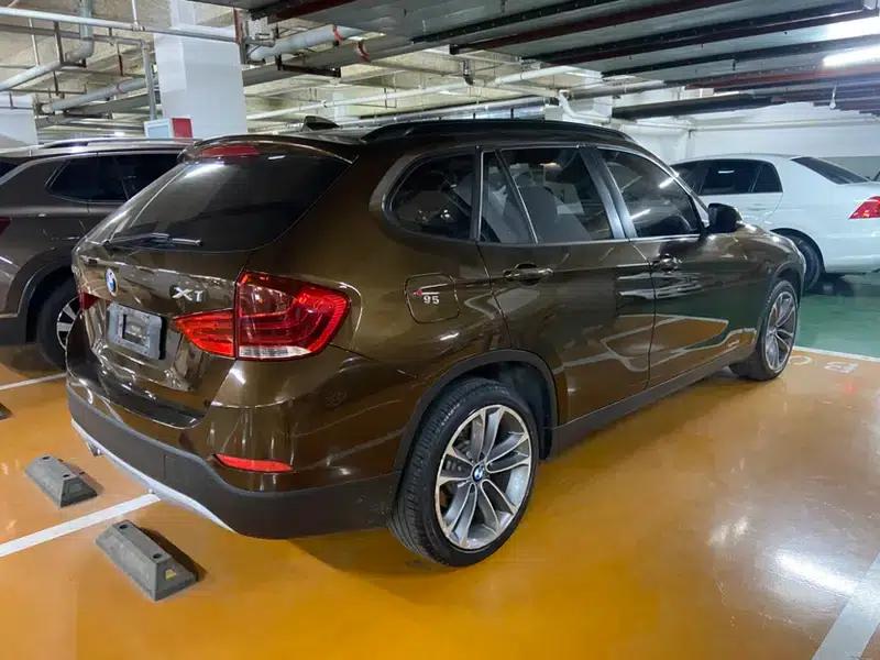 BMW X1 2015 sDrive18i Leading Upgrade Edition — миниатюра 6