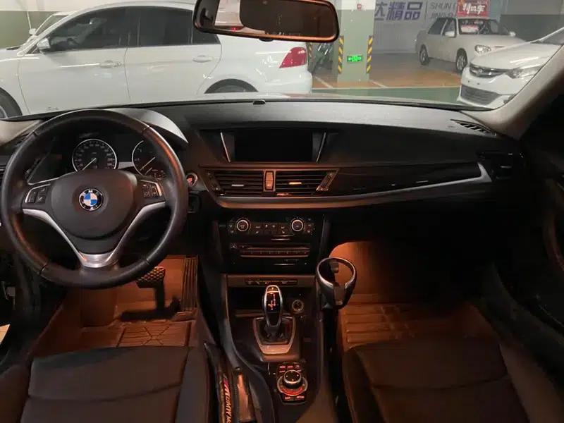 BMW X1 2015 sDrive18i Leading Upgrade Edition — миниатюра 8