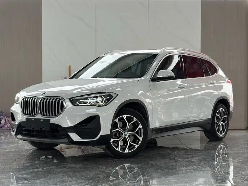 BMW X1 2022 sDrive25Li Leading Edition — миниатюра 1