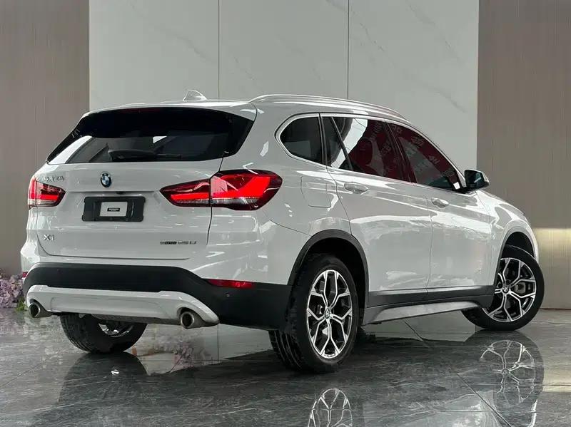 BMW X1 2022 sDrive25Li Leading Edition — миниатюра 5