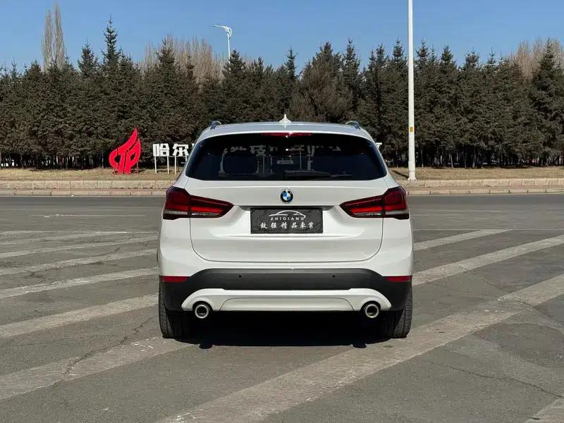 BMW X1 2022 sDrive25Li Leading Edition — миниатюра 5