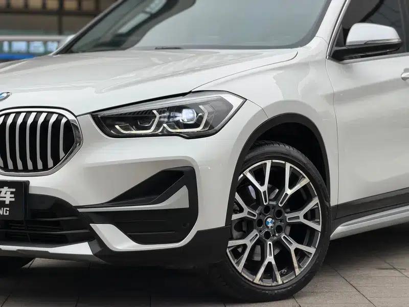 BMW X1 2021 xDrive25Li Premium — миниатюра 3