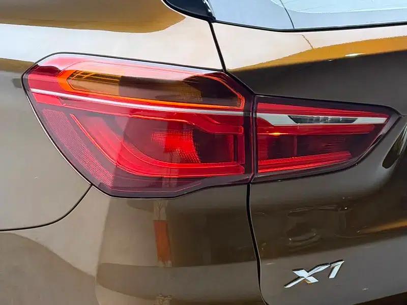 BMW X1 2019 xDrive20Li Premium — миниатюра 13