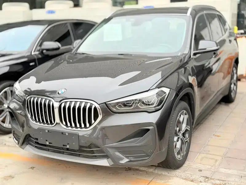 BMW X1 2022 sDrive25Li Leading Edition — миниатюра 1