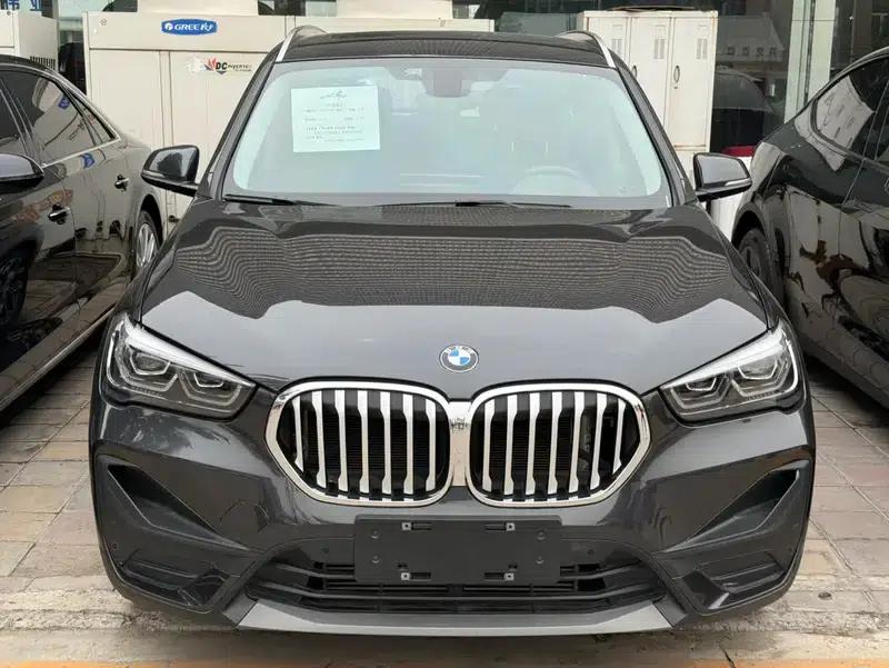 BMW X1 2022 sDrive25Li Leading Edition — миниатюра 2
