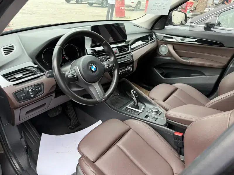 BMW X1 2022 sDrive25Li Leading Edition — миниатюра 8