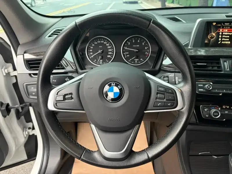 BMW X1 2018 sDrive20Li Leading Edition — миниатюра 14