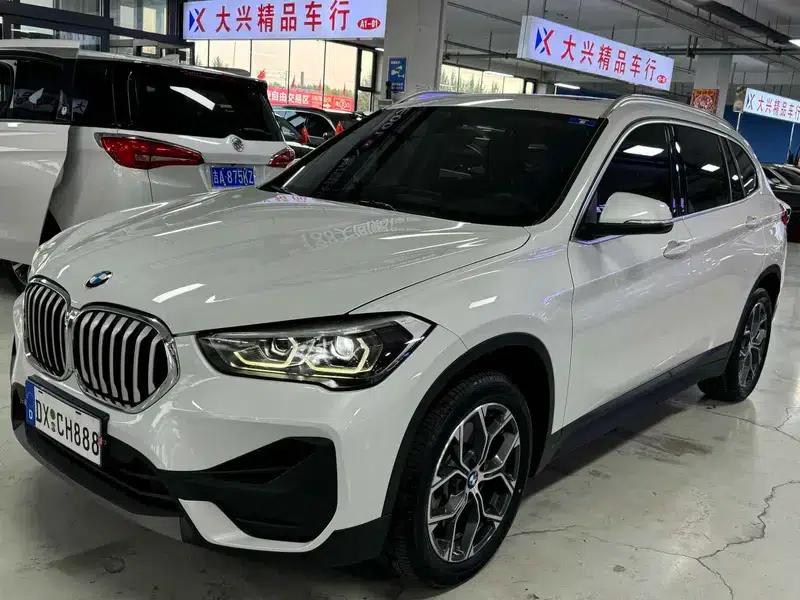 BMW X1 2021 sDrive25Li Leading Edition — миниатюра 1