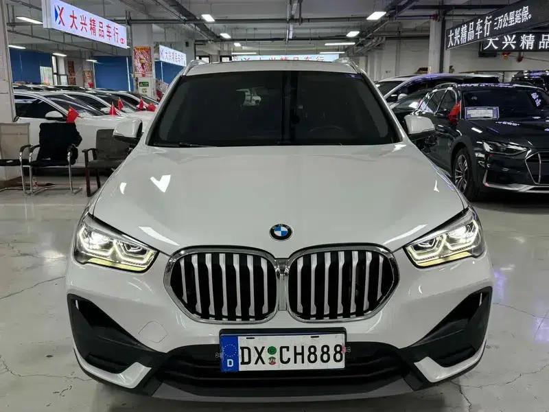 BMW X1 2021 sDrive25Li Leading Edition — миниатюра 2