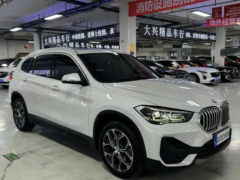 BMW X1 2021 sDrive25Li Leading Edition — миниатюра 3
