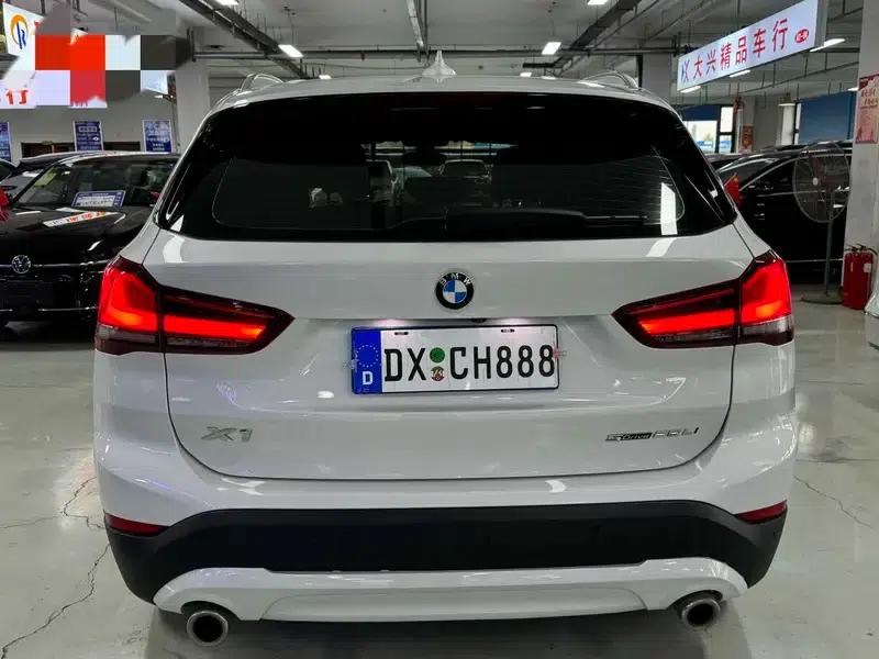 BMW X1 2021 sDrive25Li Leading Edition — миниатюра 6