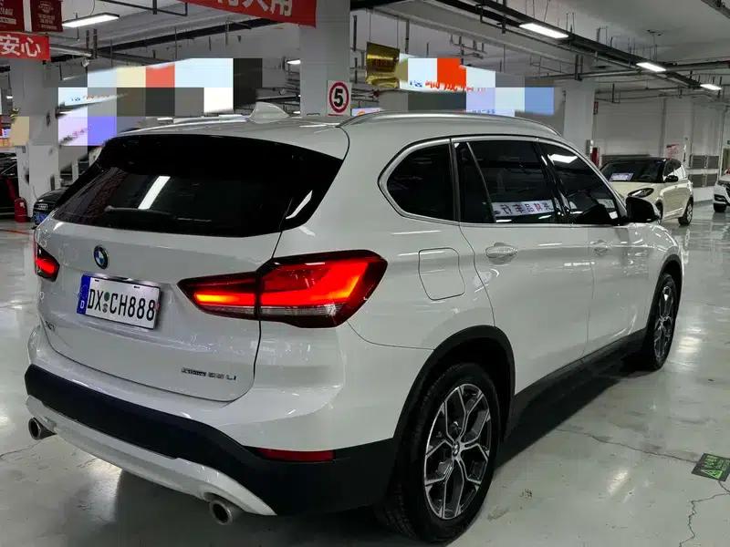 BMW X1 2021 sDrive25Li Leading Edition — миниатюра 7