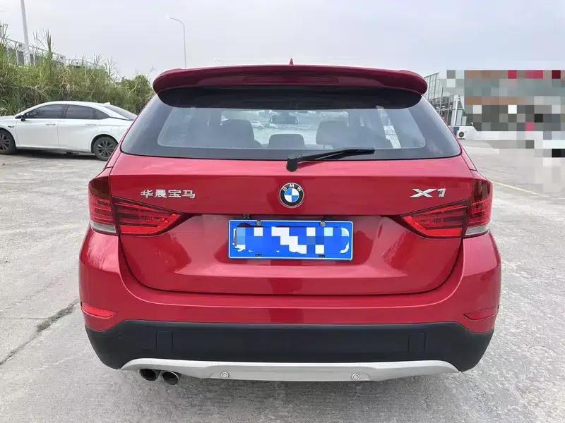 BMW X1 2015 sDrive18i Fashion Upgrade Edition — миниатюра 5