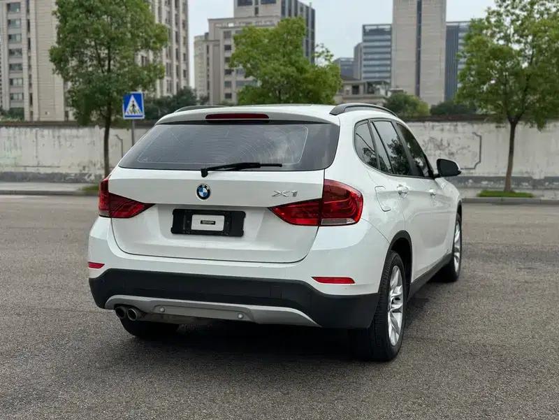 BMW X1 2015 sDrive18i Fashion Upgrade Edition — миниатюра 7