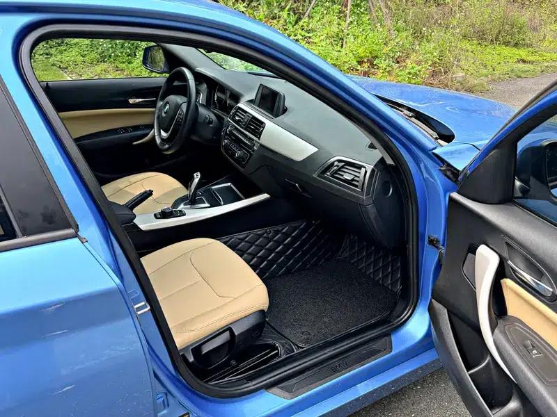 BMW 1 Series (Imported) 2018 118i Leading Edition — миниатюра 8