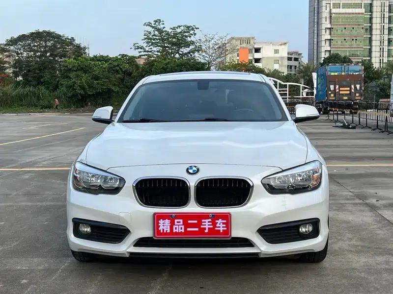 BMW 1 Series (Imported) 2016 118i Leading Edition — миниатюра 2
