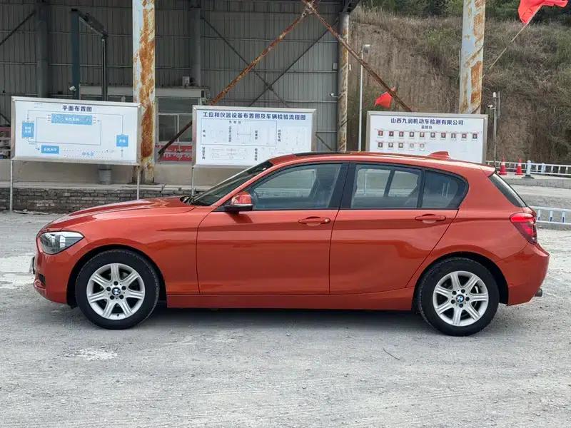 BMW 1 Series (Imported) 2013 Facelift 116i Leading Edition — миниатюра 4