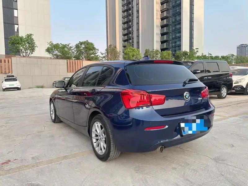 BMW 1 Series (Imported) 2018 118i Leading Edition — миниатюра 4