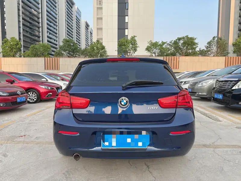 BMW 1 Series (Imported) 2018 118i Leading Edition — миниатюра 5